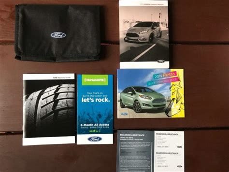 Ford Fiesta Owner S Manual Set