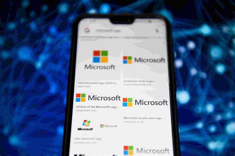 microsoft issues alert  hacker attacks   mail users report