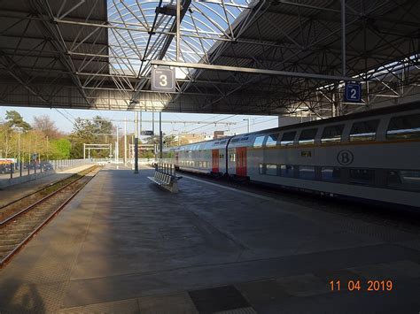 Les Gares Belges D Autrefois Station Genk I Ii La Gare De Genk I Ii