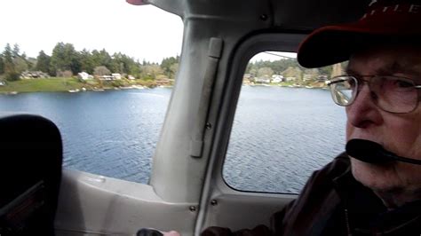 Cessna 182 Seaplane N212cc Landing On American Lake Wa Youtube