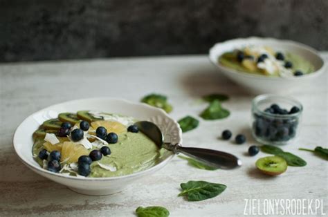 Green Smoothie Bowl Czyli Bardzo Zielony Koktajl Jedzony Z Miski