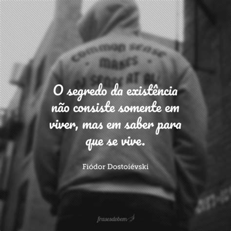 60 frases de escritores famosos para mergulhar no mundo da literatura