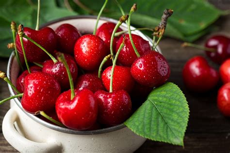 Download Fruit Food Cherry 4k Ultra Hd Wallpaper