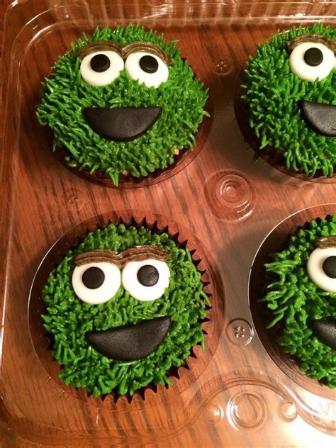 Oscar The Grouch Cupcakes Sesame Street Food Oscar The Grouch Thomas Birthday