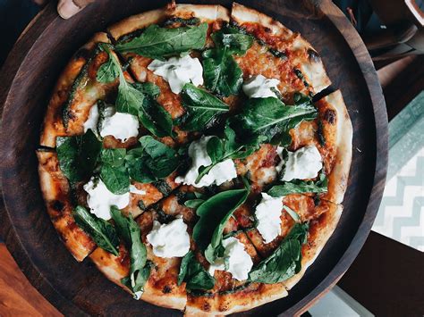 Spinach Tomato And Goat Cheese Pizza