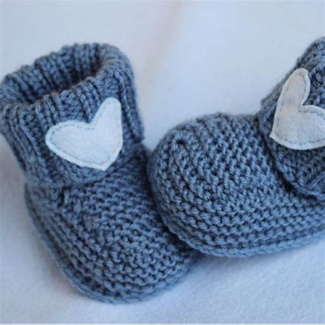 Schritt F R Schritt Strickanleitung F R Babyschuhe Zahlreiche Fotos