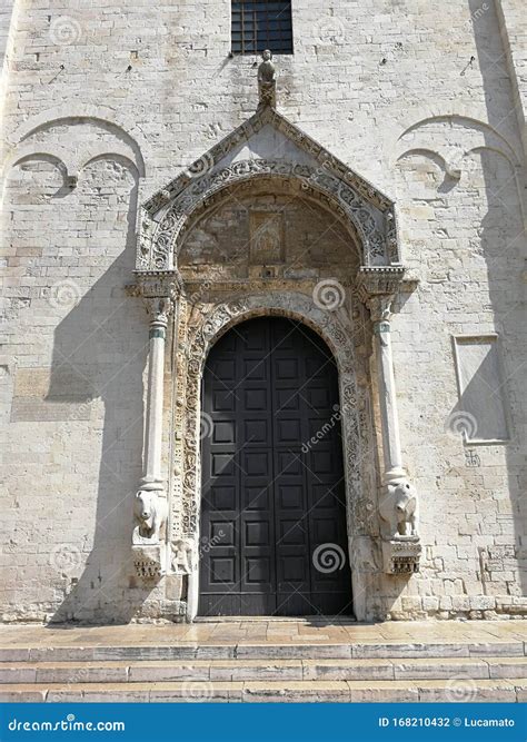 Basilica Di San Nicola Bari 3