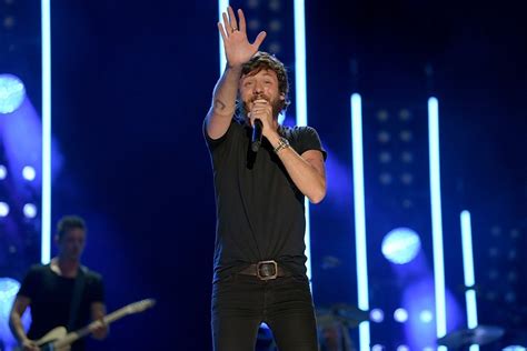 Chris Janson Debuts Rockin New Song Say About Me