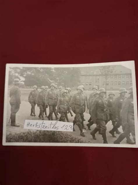 Foto Ww Ak Kaserne Soldaten Stahlhelm Weltkrieg Wk Eur