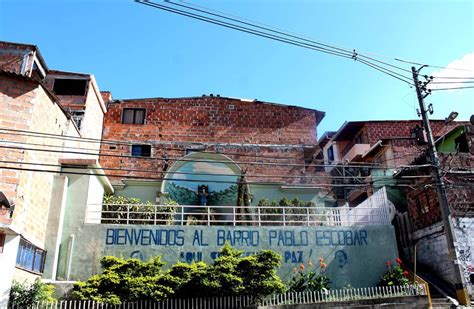 El Barrio De Pablo Escobar Medellin City Tours