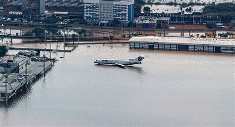 Aeroporto De Porto Alegre Só Reabre Em 2025