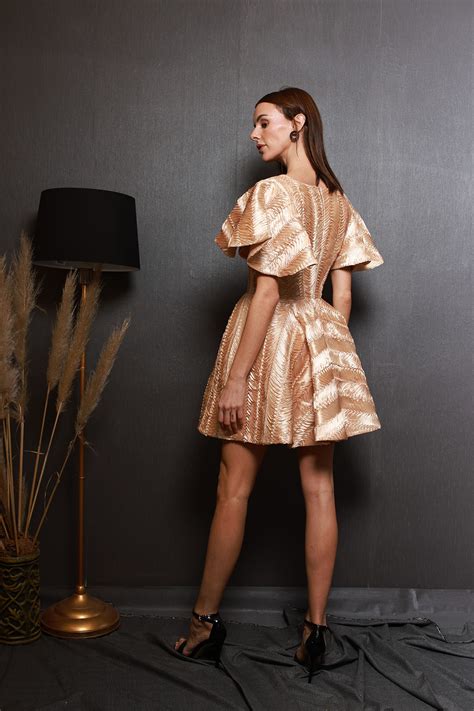 Aylin Y Lmaz Qiqrat Nude Zel Tasarlanm Zel Kuma Tan Yap Lm Mini K Davet Elbisesi Fiyat