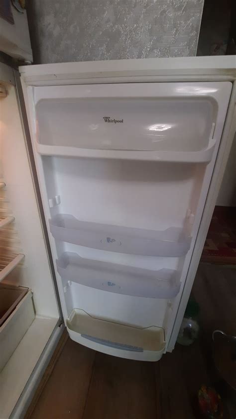 Холодильник whirlpool: 4 000 грн. - Холодильники Суми на Olx