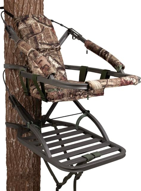 Best Tree Stands & Accessories for Hunting in 2022 [Ultimate Guide]