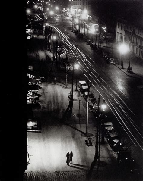 Boulevard Du Montparnasse By Brassai 1930s Fotografie In Bianco E