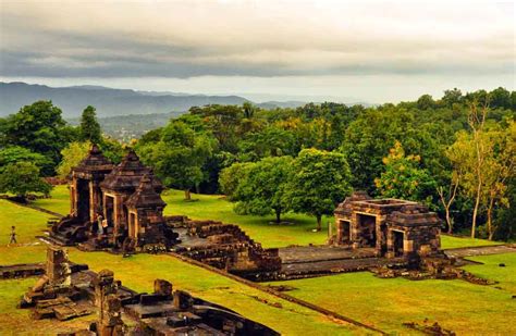 Ratu Boko palace sunset tour - Melampa Indonesia