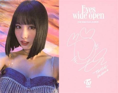 駿河屋 Twiceモモバストアップ・裏面印刷サイン入りcd「eyes Wide Open」付属フォトカード（女性コレクションカード）