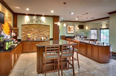 STAYBRIDGE SUITES OMAHA 80TH & DODGE $88 ($̶1̶0̶4̶) - Updated 2018 ...