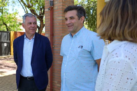 El Gobierno De Sanz Acondiciona La Pista Deportiva Del Ceip Paulo