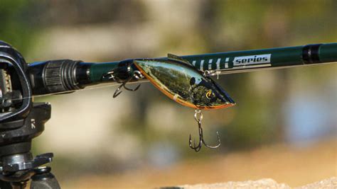 Three Ways To Fish A Lipless Crankbait In The Fall Monsterbass