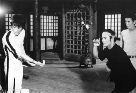 On The Set Of Game Of Death Bruce Lee Photo 27607041 Fanpop