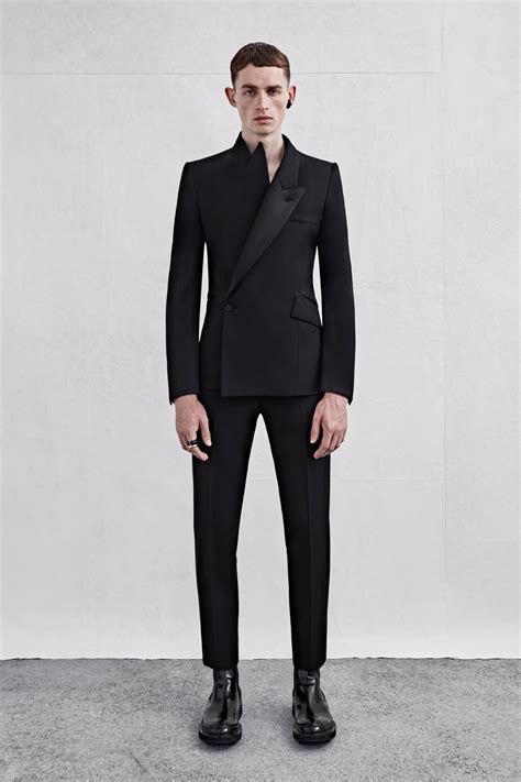 Alexander Mcqueen Spring Menswear Collection Vogue