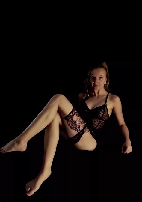 Light Dark Nudes Artgw Nude Pics Org