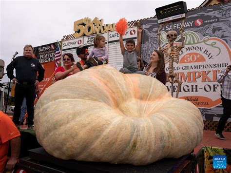 Pumpkin Weighing Contest Held In Half Moon Bay Of San Mateo County U S