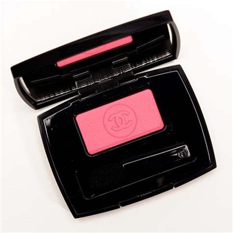 Chanel Rose Favorite Ombre Essentielle Soft Touch Eyeshadow Review