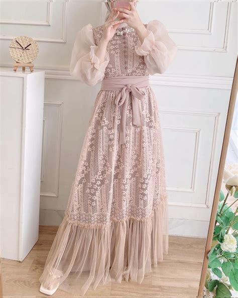 Laku Laku Inara Dress Maxi Maxi Brukat Cantik Busui Sleting Depan