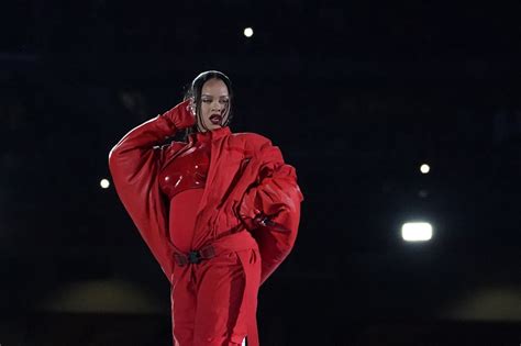 Rihanna Revela Su Segundo Embarazo En Show Del Super Bowl Puro Vinotinto