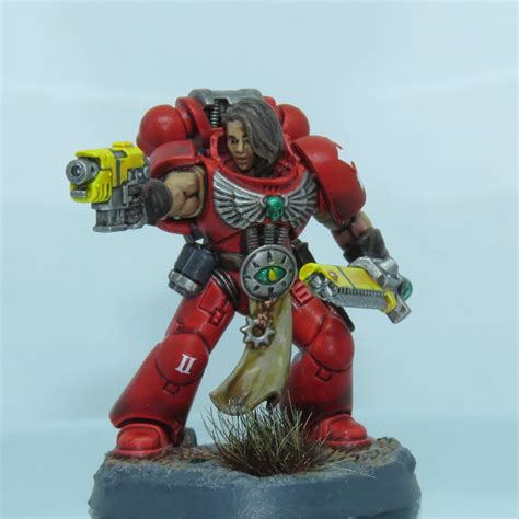 Kitbashed Female Space Marine Rwarhammer40k