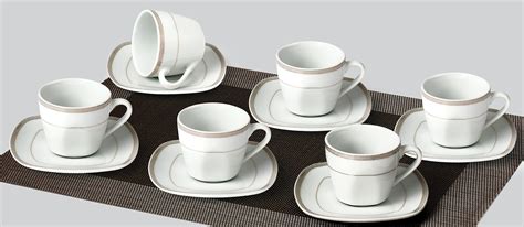 Amazon De Neue Bone China Wei Klein Kaffeetassen Mit Untertassen Er