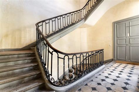 Apartment For Sale Bedrooms Sq Ft Paris Saint Gervais