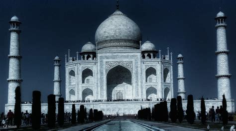 Taj Mahal Under the Moonlight Tour - Klook Canada