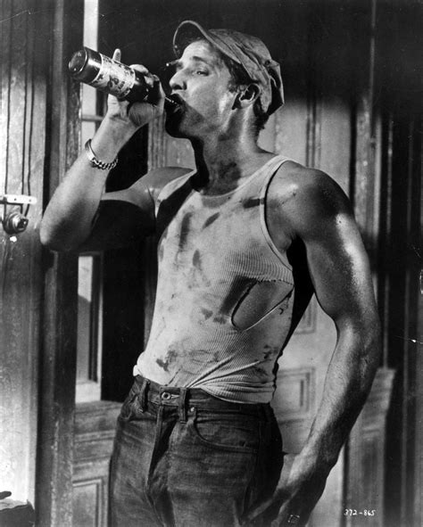 Marlon Brando en Un Tranvía Llamado Deseo A Streetcar Named Desire