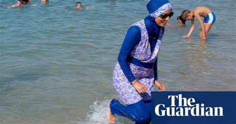 Hot Sexy Hodan Yusuf Bikini Pics