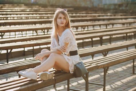 Free Photo | Girl in the park