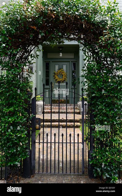 Gate Arch Climber Cover Covered House Door Entrance Gate Archway Garden