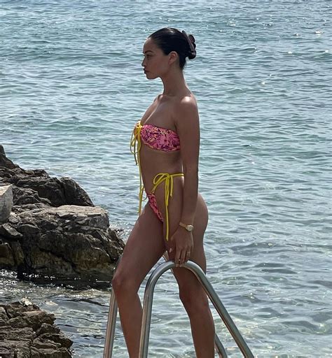 People With Great Posture Do This 5-Minute Routine Daily - Poosh