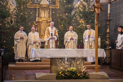 Bratislava Slovacchia Il Pranzo Di Natale Di Sant Egidio Con I