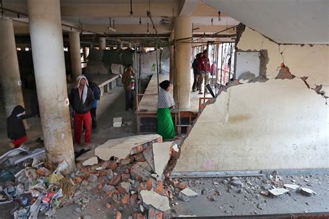 Un Terremoto En La India Deja Seis Muertos Y Un Centenar De Heridos