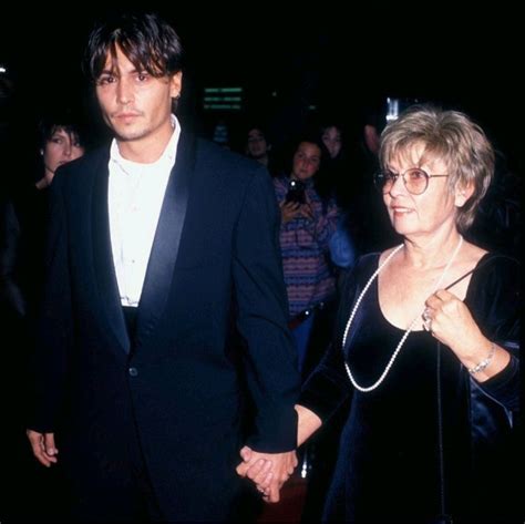 Betty Sue Palmer: What Happened To Johnny Depps Mother? - Dicy Trends