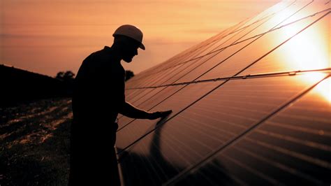 Solar Stocks Lead The Market This Year As Energy Crisis Heats Up