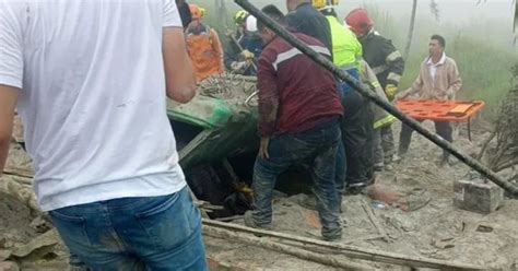 Un Camión Se Habría Quedado Sin Frenos En El Alto De La Línea Se