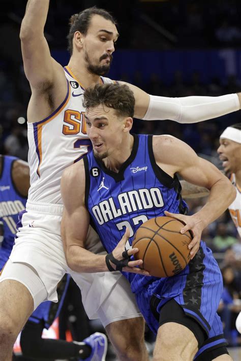 Kendall Jenner Shares A Naked Photo Of Herself Just Days After She Split From Longtime