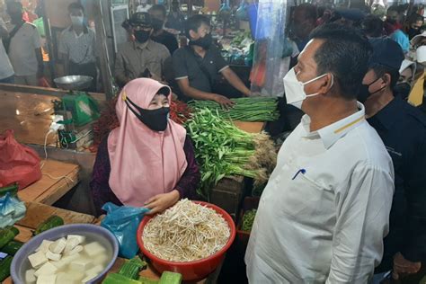 Pemprov Kepri Minta Pemerintah Pusat Pasok Minyak Goreng Curah ANTARA