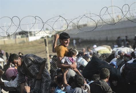 Turkey Opens Border To Fleeing Syrian Refugees The Times Of Israel