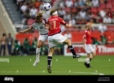 Aly Wagner Hi Res Stock Photography And Images Alamy