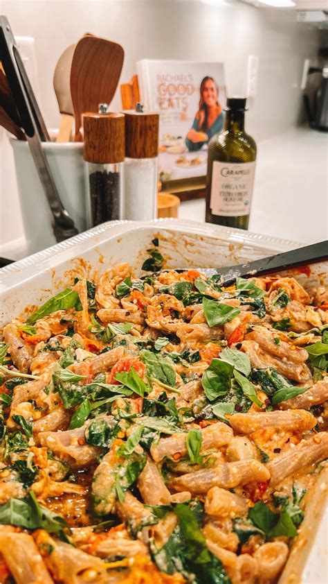 Rachael DeVaux Harlington, RD, CPT, PES | Okayyyy so I finally got